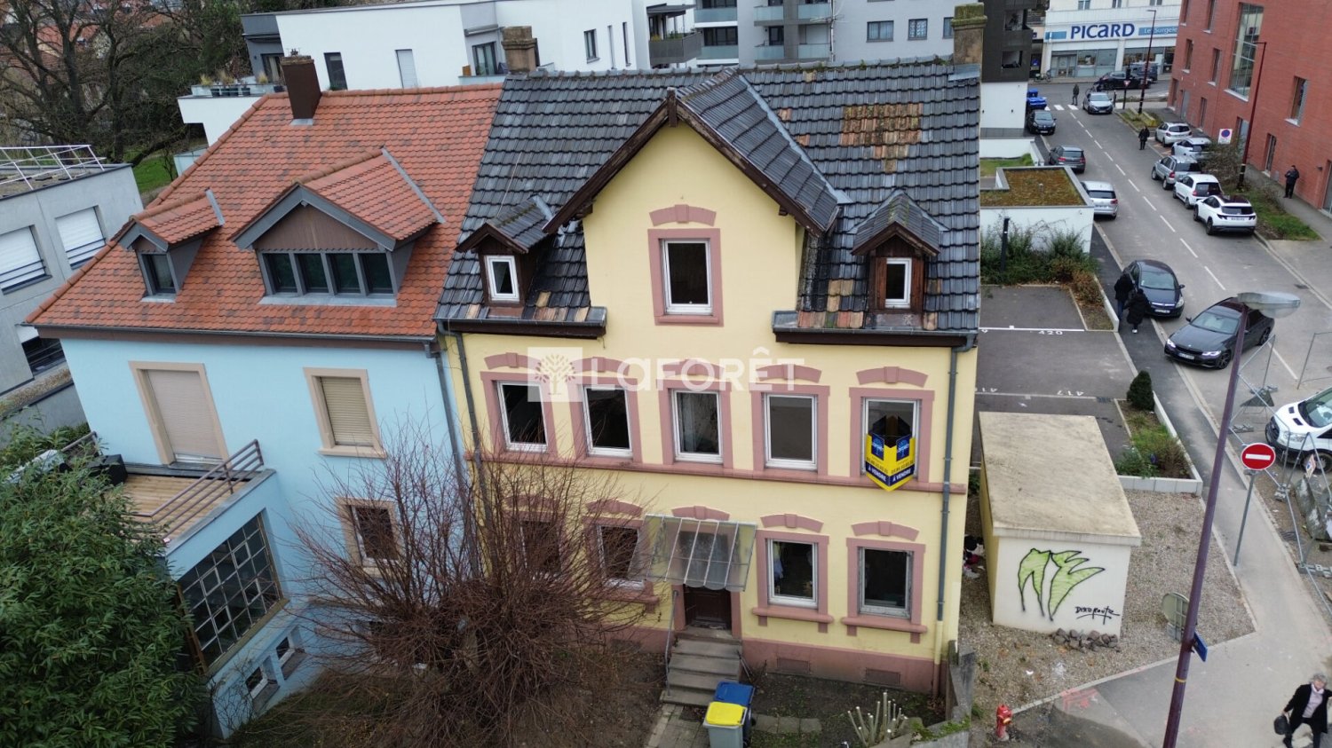 6 bedrooms House in Schiltigheim, France No. 44447