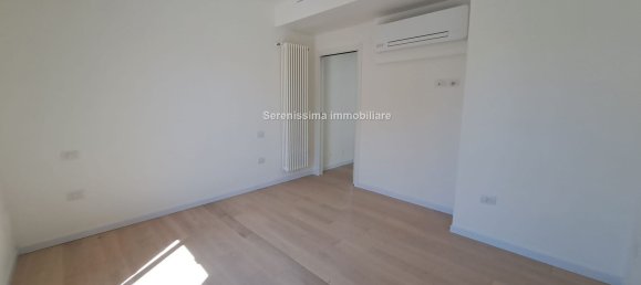 3 rooms Apartment in Pesaro, Italy No. 260534 7