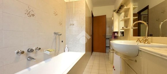 4 rooms House in Pandino, Italy No. 7309 25