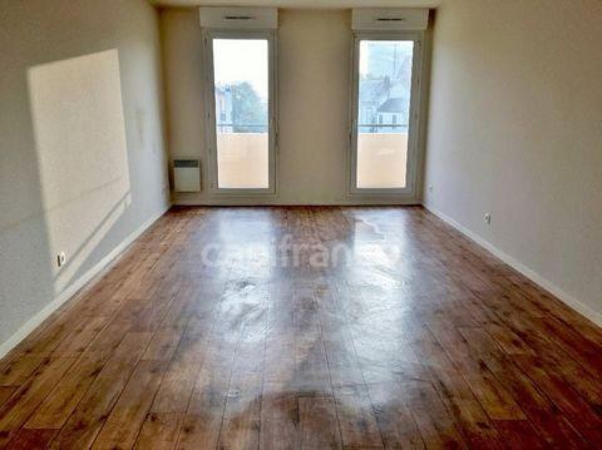 2 bedrooms Condo in Sens, France No. 14075