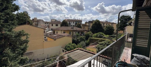 3 bedrooms Apartment in Florence, Italy No. 333928 14