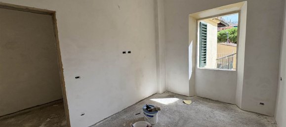 3 bedrooms Apartment in Florence, Italy No. 333928 20