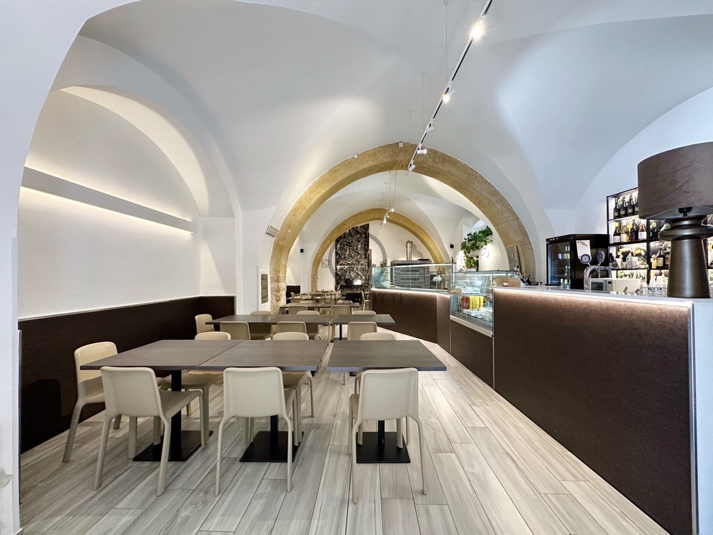 Imóvel comercial T1 em Andria, Italy N.º 278956