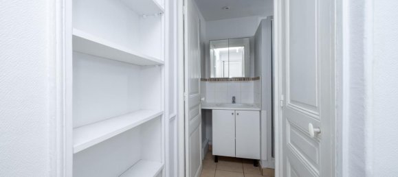 1 bedroom Apartment in Paris, France No. 344508 6