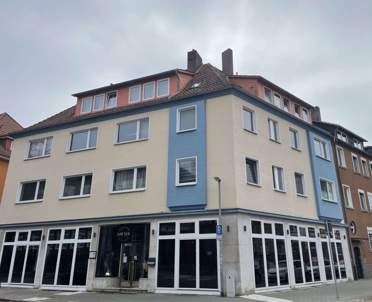 18 rooms Building in Hameln-Pyrmont, Germany No. 277460