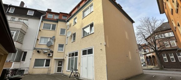 18 rooms Building in Hameln-Pyrmont, Germany No. 277460 2