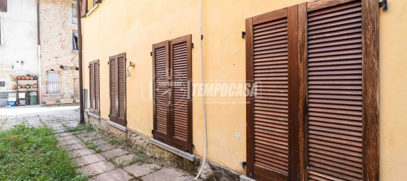 2 Schlafzimmer Wohnung in Inverigo, Italy, Nr. 361910 3