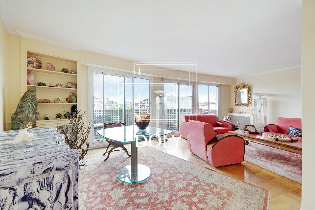 Квартира с 3 спальнями в Париж, Франция № 285162