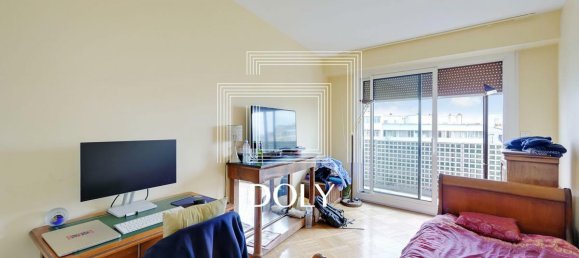 Квартира с 3 спальнями в Париж, Франция № 285162 9