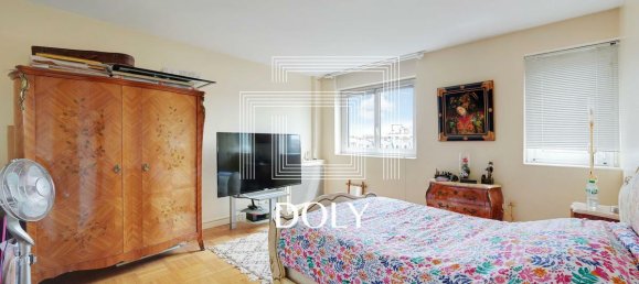 Квартира с 3 спальнями в Париж, Франция № 285162 7