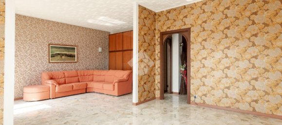 Квартира с 4 комнатами в Сесто Сан Джованни, Италия № 378850 2