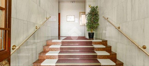 Квартира с 4 комнатами в Сесто Сан Джованни, Италия № 378850 20