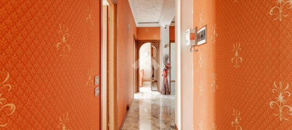 Квартира с 4 комнатами в Сесто Сан Джованни, Италия № 378850 10