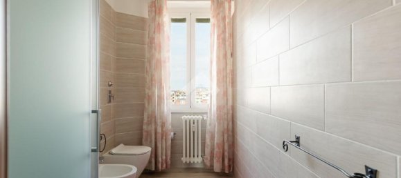 Квартира с 4 комнатами в Сесто Сан Джованни, Италия № 378850 33