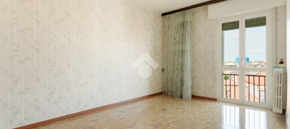 Квартира с 4 комнатами в Сесто Сан Джованни, Италия № 378850 23