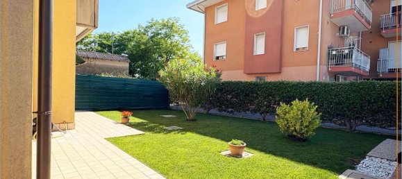 3 rooms Apartment in Salgareda, Italy No. 258760 18