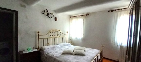 3غرفة منزل في Ferrara, Italy رقم 204082 15