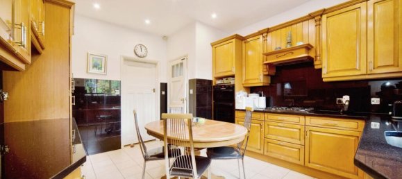 Casa de 4 dormitorios en London, United Kingdom No. 11677 5