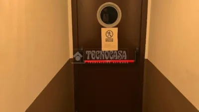 11m² Garage in Madrid, Spain No. 136997