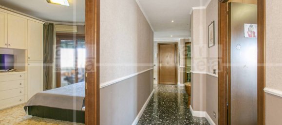 2 bedrooms Apartment in Rome, Italy No. 311760 17