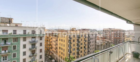 2 bedrooms Apartment in Rome, Italy No. 311760 9