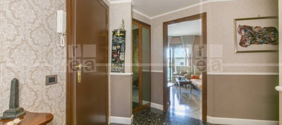 2 bedrooms Apartment in Rome, Italy No. 311760 13