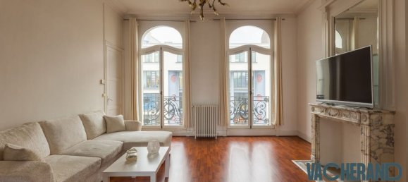 Дуплекс с 2 спальнями в Лилль, Франция № 46210 2