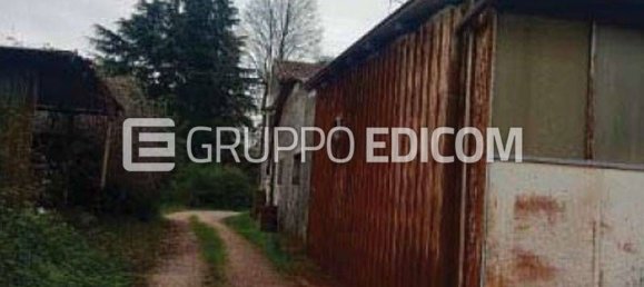 104m² Commercial property in Trevignano, Italy No. 267599 2