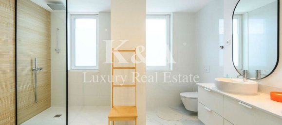 4 bedrooms House in Porto, Portugal No. 205515 14