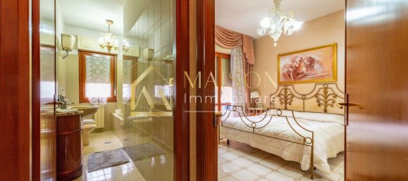 Casa de 7 divisões em Rome, Italy N.º 44705 13