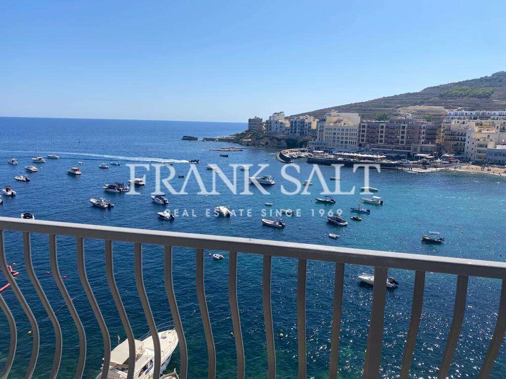 3 bedrooms Penthouse in Marsalforn, Malta No. 1023