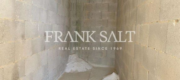 3 bedrooms Penthouse in Marsalforn, Malta No. 1023 10