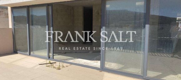 3 bedrooms Penthouse in Marsalforn, Malta No. 1023 2