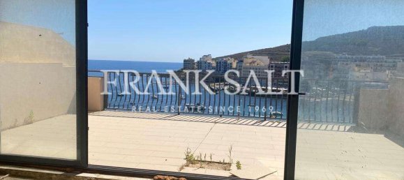 3 bedrooms Penthouse in Marsalforn, Malta No. 1023 4