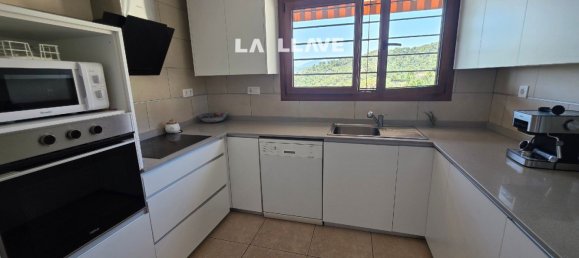 Casa de 4 dormitorios en Santa Susanna, Spain No. 147917 30