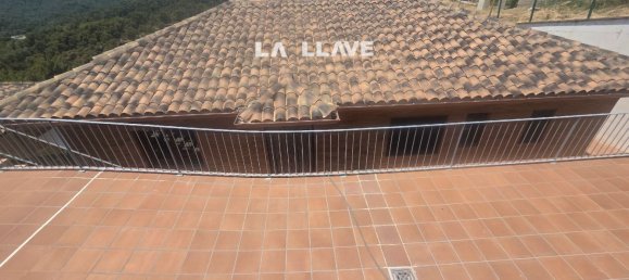 Casa de 4 dormitorios en Santa Susanna, Spain No. 147917 17