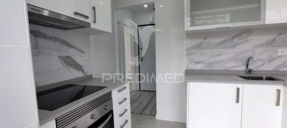 1 bedroom Apartment in Lisbon, Portugal No. 151926 2