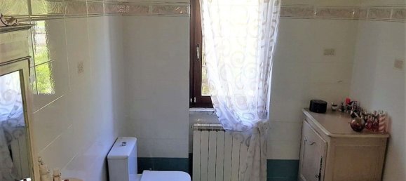 6 rooms Apartment in Fivizzano, Italy No. 74682 13