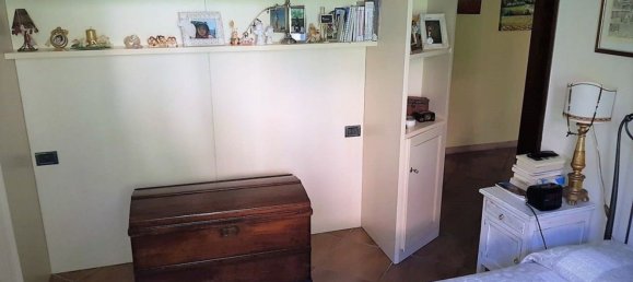 6 rooms Apartment in Fivizzano, Italy No. 74682 24