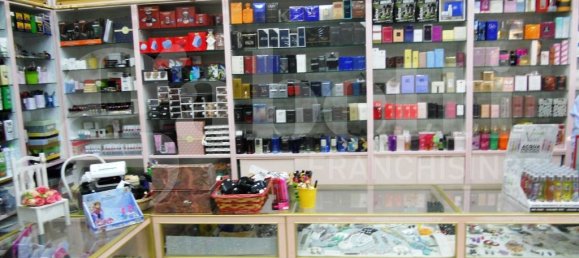 1 room Commercial property in Sessa Aurunca, Italy No. 34171 5