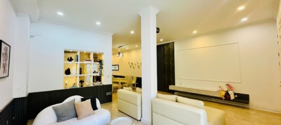 4 Schlafzimmer Villa in Tay Ho, Vietnam, Nr. 19867 4