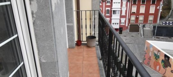 Dúplex de 3 dormitorios en Comunidad Autónoma Vasca, Spain No. 154301 44