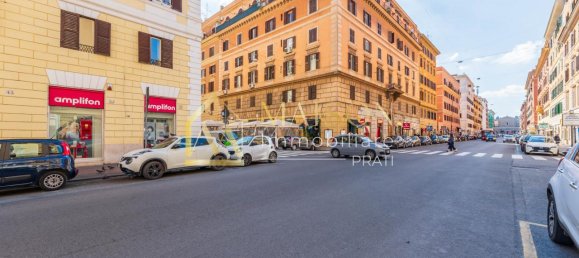 5 rooms Apartment in Rome, Italy No. 14838 23