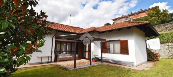 3 bedrooms Villa in Burolo, Italy No. 71259 2
