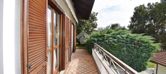 3 bedrooms Villa in Burolo, Italy No. 71259 24