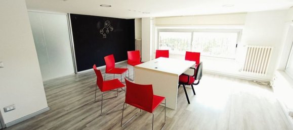 4 rooms Commercial property in Foiano della Chiana, Italy No. 223492 12