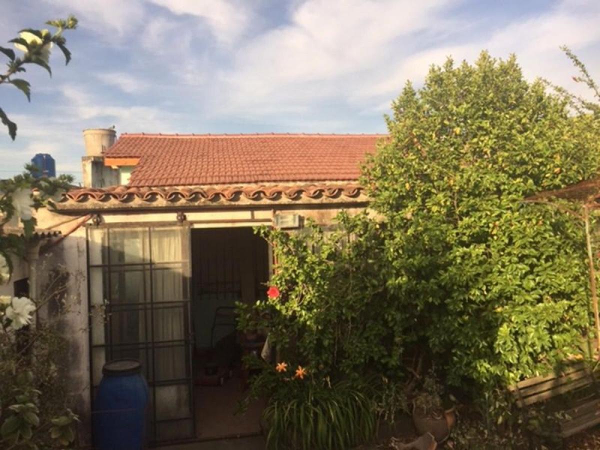 3 bedrooms House in Moreno, Argentina No. 69687