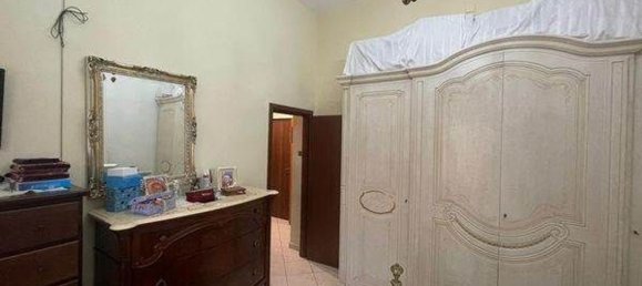 2 bedrooms Apartment in Palermo, Italy No. 323774 3