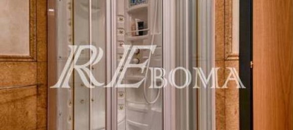 4 bedrooms Villa in Gardone Riviera, Italy No. 237189 13