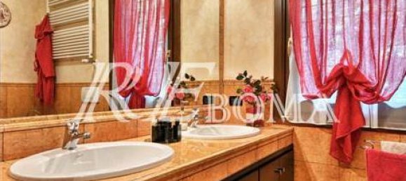 4 bedrooms Villa in Gardone Riviera, Italy No. 237189 12